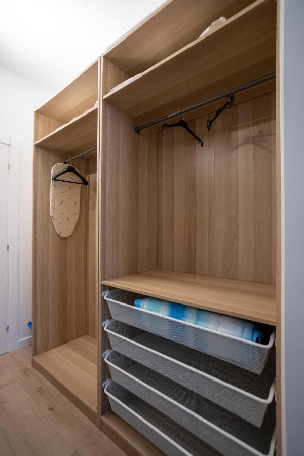 City Centre Apartment - 10 Minutes To Duomo - Free Wifi E Netflix Mediolan Zewnętrze zdjęcie